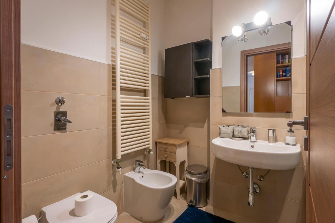 Ihost Luxury Apartment - Savona 112 Мілан Екстер'єр фото